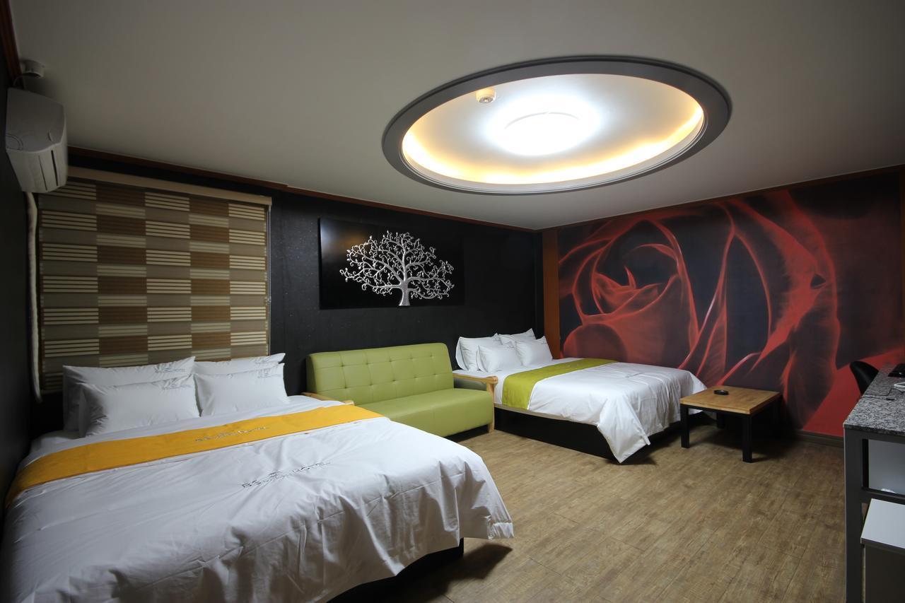 Business Hotel Busan Station Habitación foto